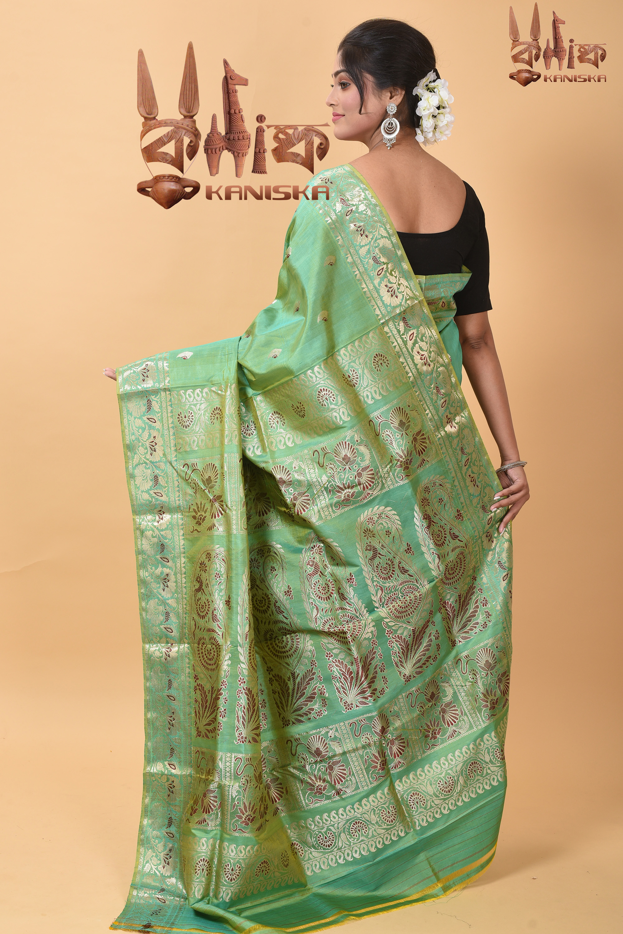 TASAR SWARNACHARI 1093 Product Image