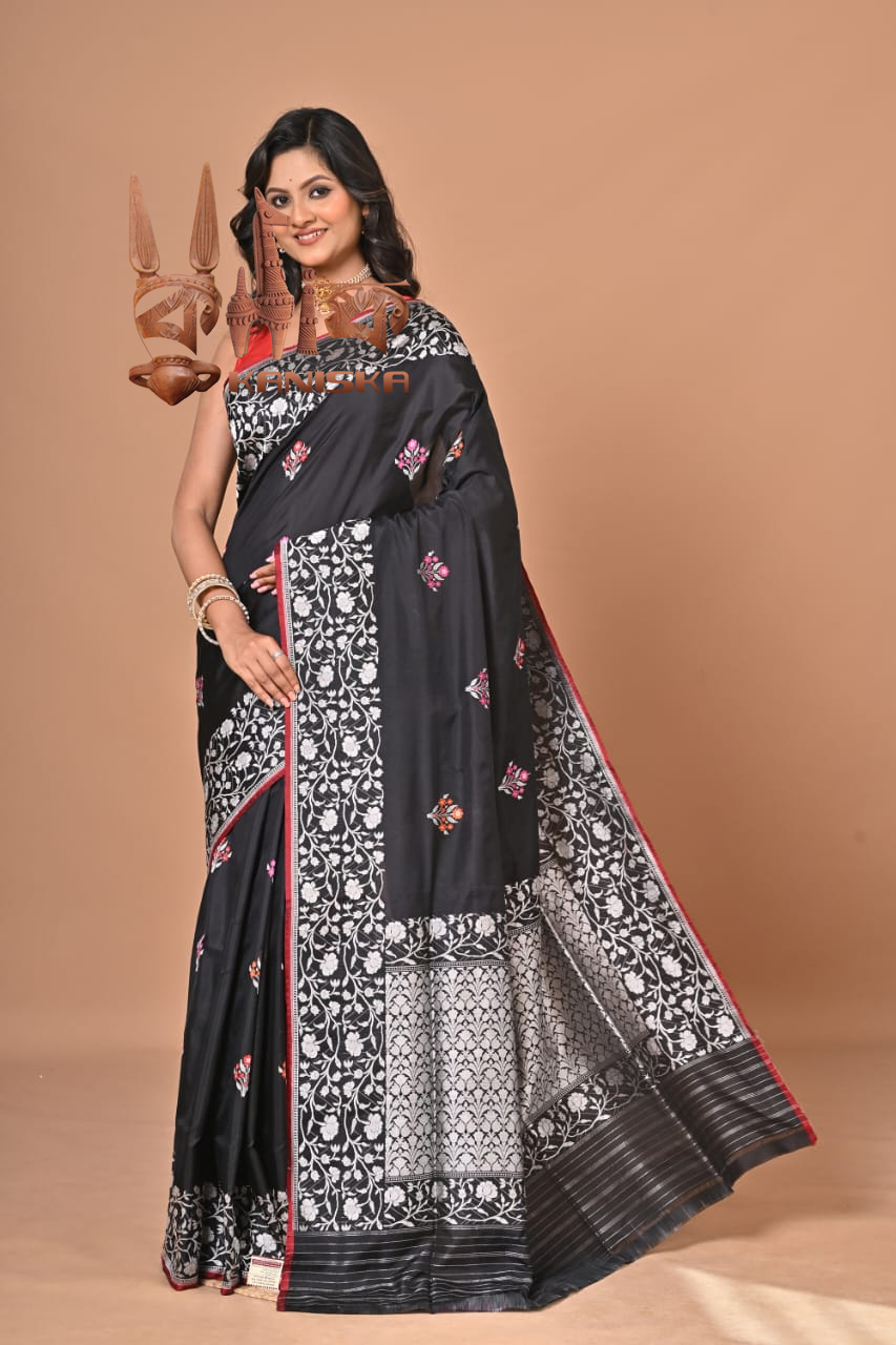 EXCLUSIVE KATAN BANARASI 202598 EXCLUSIVE KATAN BANARASI 202598 Product Image